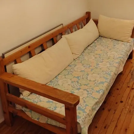 - Sleeps 3 - Balcony - Parking 塞萨洛尼基