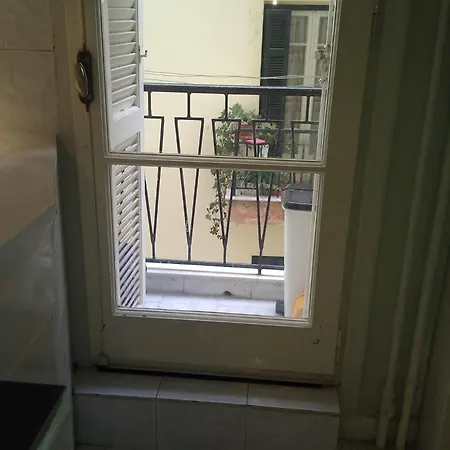 Apartment 4 Guests - Balcony - A C - Attractions Thessaloniki