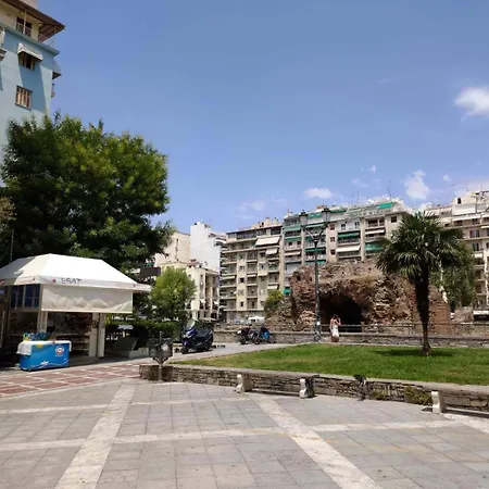 4 Guests - Balcony - A C - Attractions * Thessaloniki